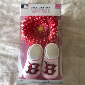 Baby headband and socks